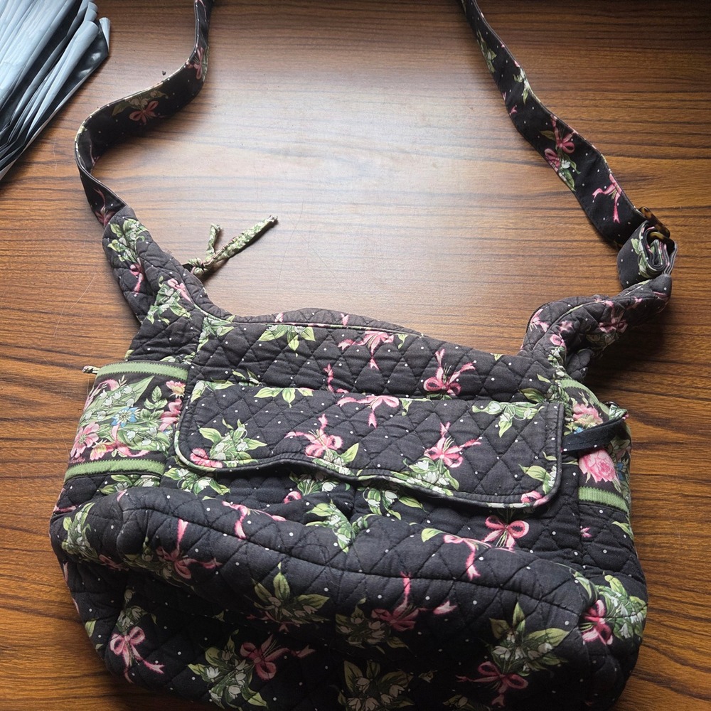 Vera Bradley Hope Garden Quilted Cotton Crossbody Bag Black Pink Floral Bows